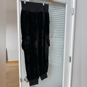 Cinq a sept velvet jogger